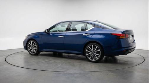 Bluestone Pearl 2025 Nissan Altima SV FWD