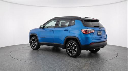 Hydro Blue Pearlcoat 2025 Jeep Compass Limited