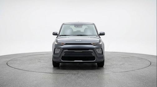 Gravity Gray 2025 Kia Soul LX