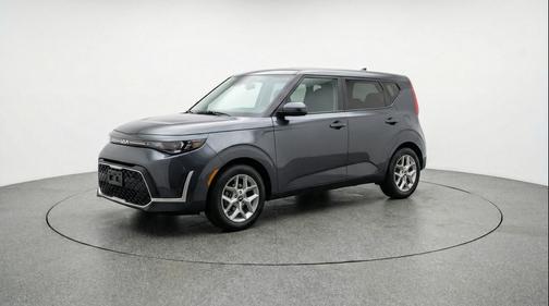 Gravity Gray 2025 Kia Soul LX