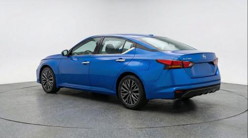 Bluestone Pearl 2025 Nissan Altima SV FWD