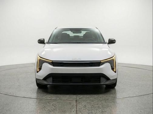 Snow White Pearl 2025 Kia K4 LXS