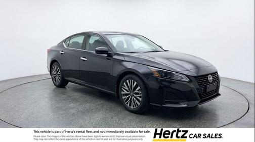 Super Black 2025 Nissan Altima SV FWD