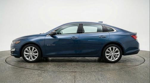 Lakeshore Blue Metallic 2024 Chevrolet Malibu FWD 1LT