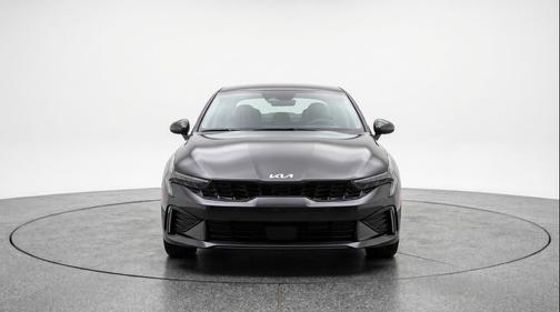 Interstellar Gray 2025 Kia K5 LXS