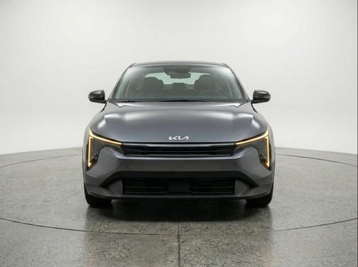 Interstellar Gray 2025 Kia K4 LXS