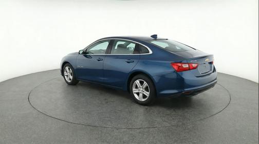 Lakeshore Blue Metallic 2024 Chevrolet Malibu FWD 1LT