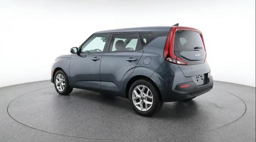 Gravity Gray 2025 Kia Soul LX