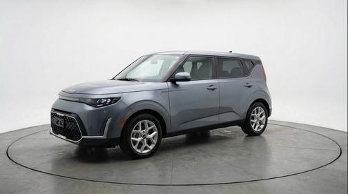 Gravity Gray 2025 Kia Soul LX