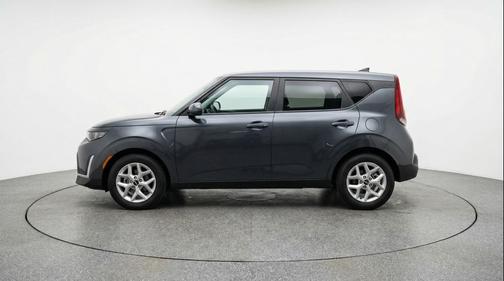 Gravity Gray 2025 Kia Soul LX