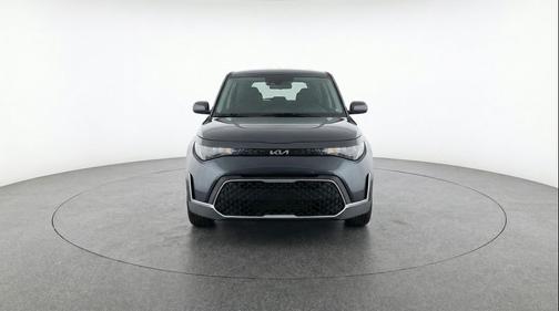 Gravity Gray 2025 Kia Soul LX