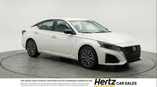 Glacier White 2025 Nissan Altima SV FWD