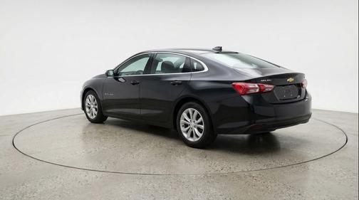 Mosaic Black Metallic 2024 Chevrolet Malibu FWD 1LT