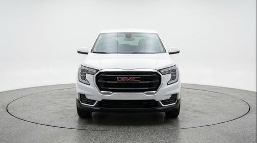 Summit White 2024 GMC Terrain SLE