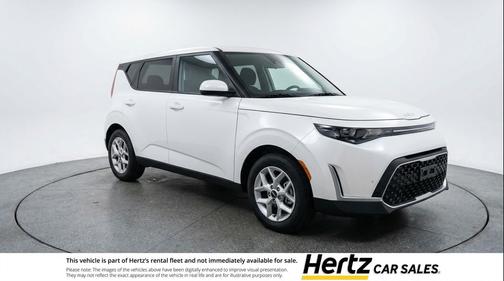 Snow White Pearl 2025 Kia Soul LX