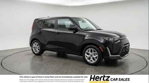 Fusion Black 2025 Kia Soul LX