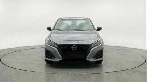 Gun Metallic 2025 Nissan Altima SV FWD