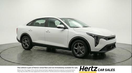 Snow White Pearl 2025 Kia K4 LXS