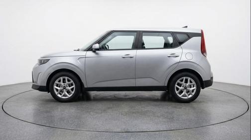 Steel Gray 2025 Kia Soul LX