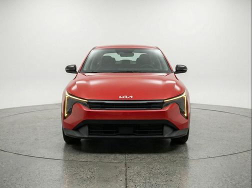 Currant Red 2025 Kia K4 LXS