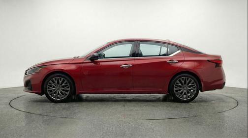 Scarlet Ember Tintcoat 2025 Nissan Altima SV FWD