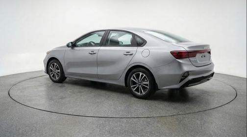 Steel Gray 2024 Kia Forte LXS