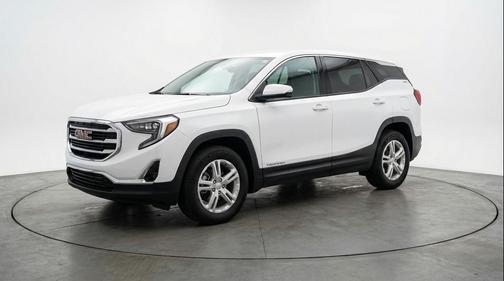 Summit White 2024 GMC Terrain SLE