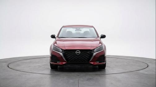Garnet Pearl Metallic 2025 Nissan Altima SV FWD