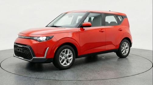Inferno Red 2025 Kia Soul LX