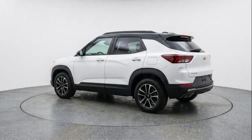 Summit White 2025 Chevrolet Trailblazer LT