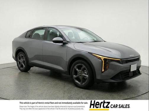 Interstellar Gray 2025 Kia K4 LXS