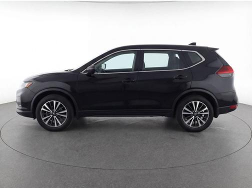 Super Black 2024 Nissan Kicks SV
