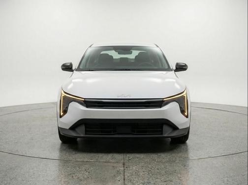 Snow White Pearl 2025 Kia K4 LXS