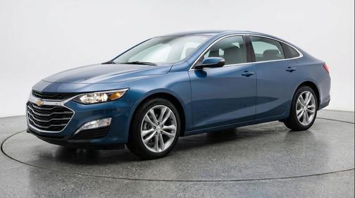 Lakeshore Blue Metallic 2024 Chevrolet Malibu FWD 2LT