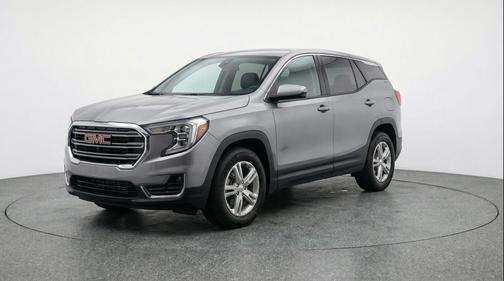 Sterling Gray Metallic 2024 GMC Terrain SLE