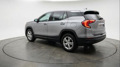 Sterling Gray Metallic 2024 GMC Terrain SLE