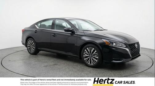 Super Black 2025 Nissan Altima SV FWD