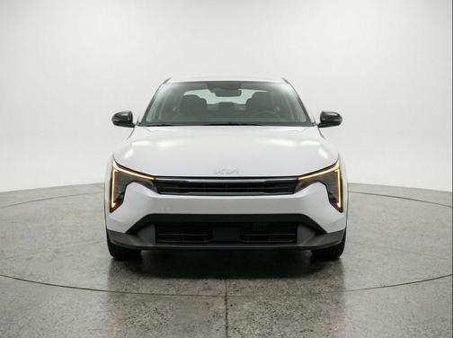 Snow White Pearl 2025 Kia K4 LXS