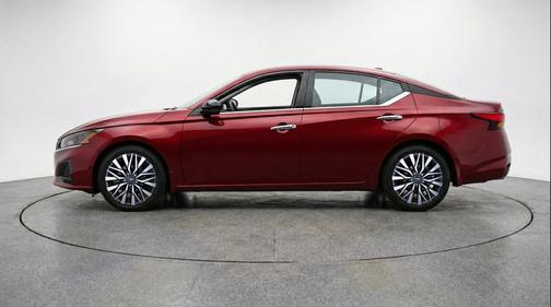 Scarlet Ember Tintcoat 2025 Nissan Altima SV FWD