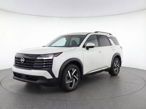 Fresh Powder 2025 Nissan Kicks SV