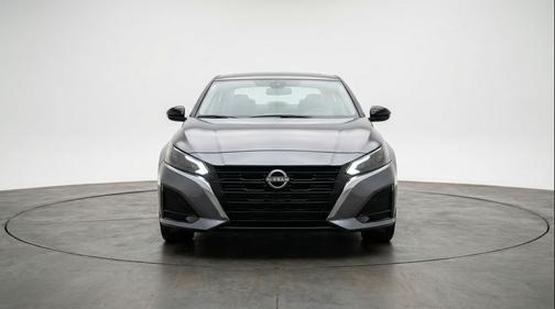 Gun Metallic 2025 Nissan Altima SV FWD