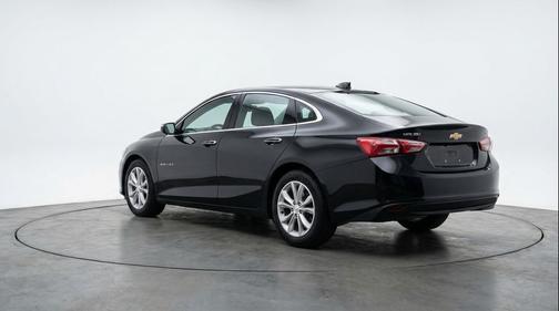 Mosaic Black Metallic 2024 Chevrolet Malibu FWD 1LT