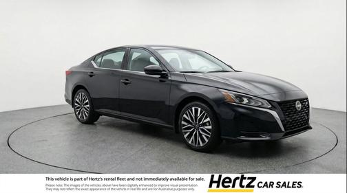 Super Black 2025 Nissan Altima SV FWD
