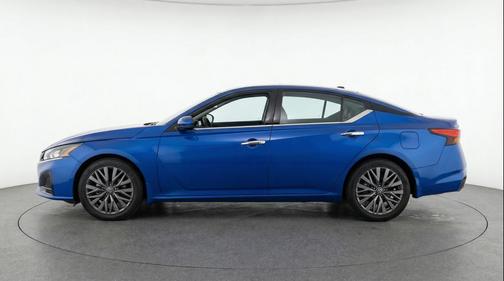Bluestone Pearl 2025 Nissan Altima SV FWD