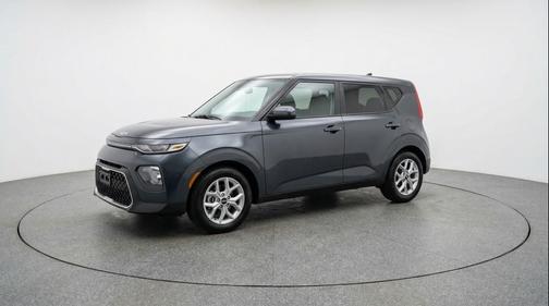 Gravity Gray 2025 Kia Soul LX