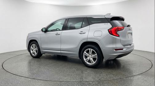 Sterling Gray Metallic 2024 GMC Terrain SLE