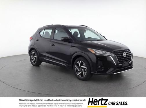 Super Black 2025 Nissan Kicks SV