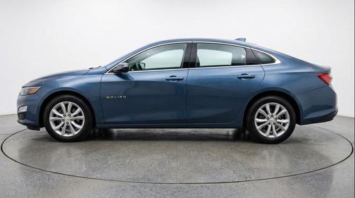 Lakeshore Blue Metallic 2024 Chevrolet Malibu FWD 1LT