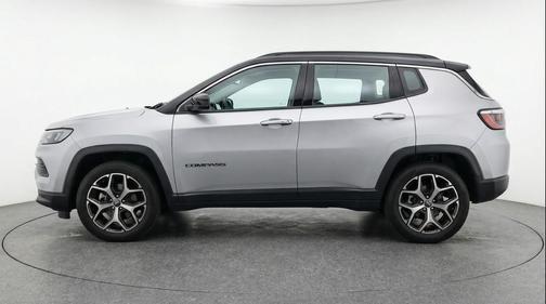Silver Zynith Metallic Clearcoat 2025 Jeep Compass Limited