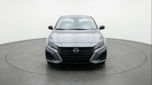 Gun Metallic 2025 Nissan Altima SV FWD